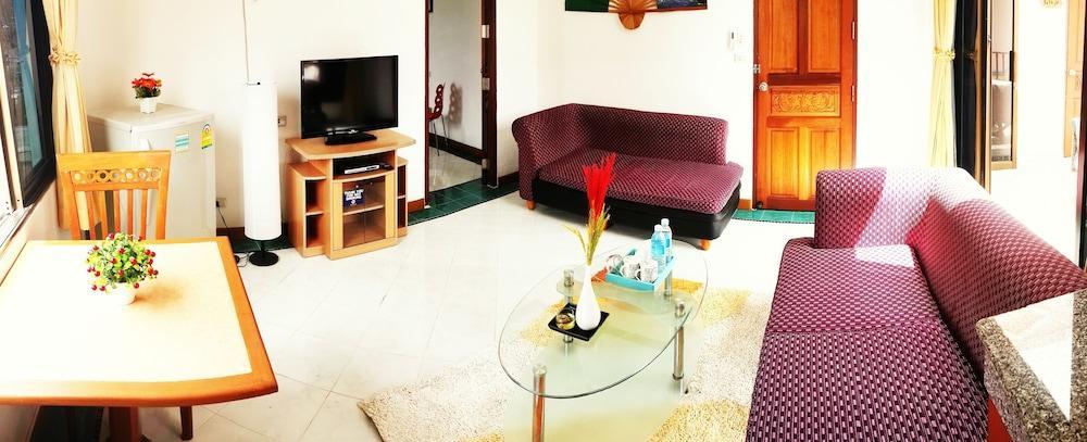 Sea Front Home Hotel - Patong Beach Εξωτερικό φωτογραφία