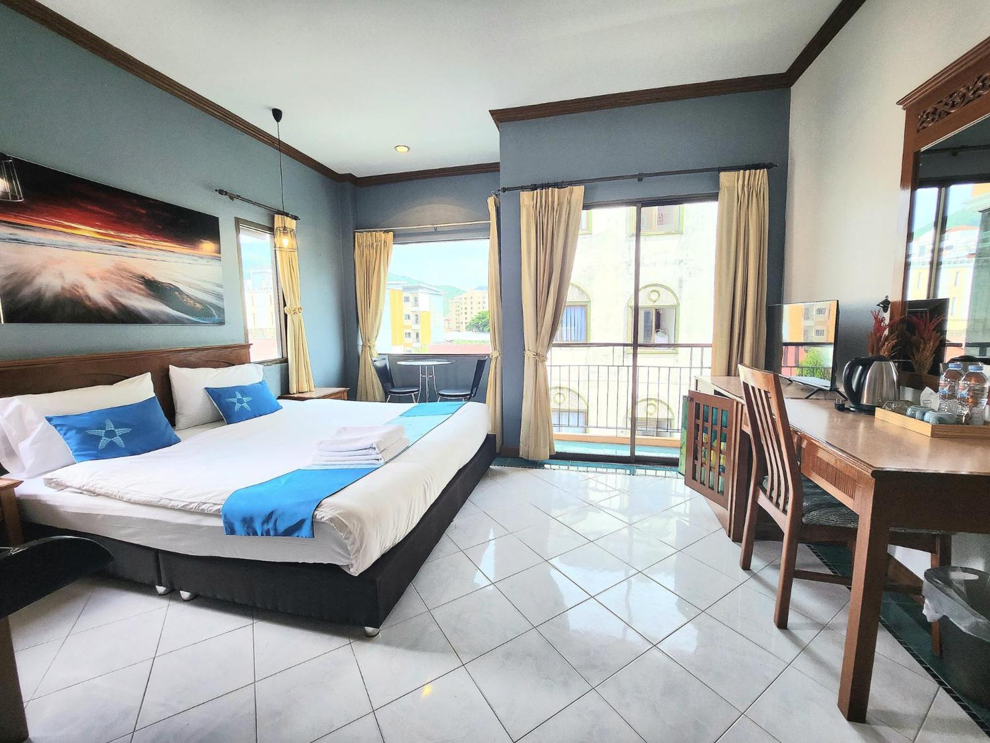 Sea Front Home Hotel - Patong Beach Εξωτερικό φωτογραφία