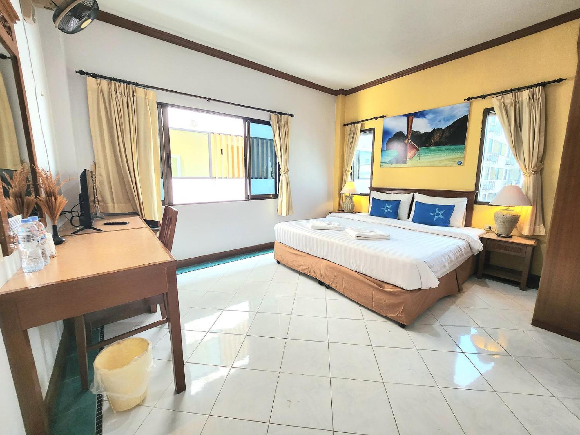 Sea Front Home Hotel - Patong Beach Εξωτερικό φωτογραφία