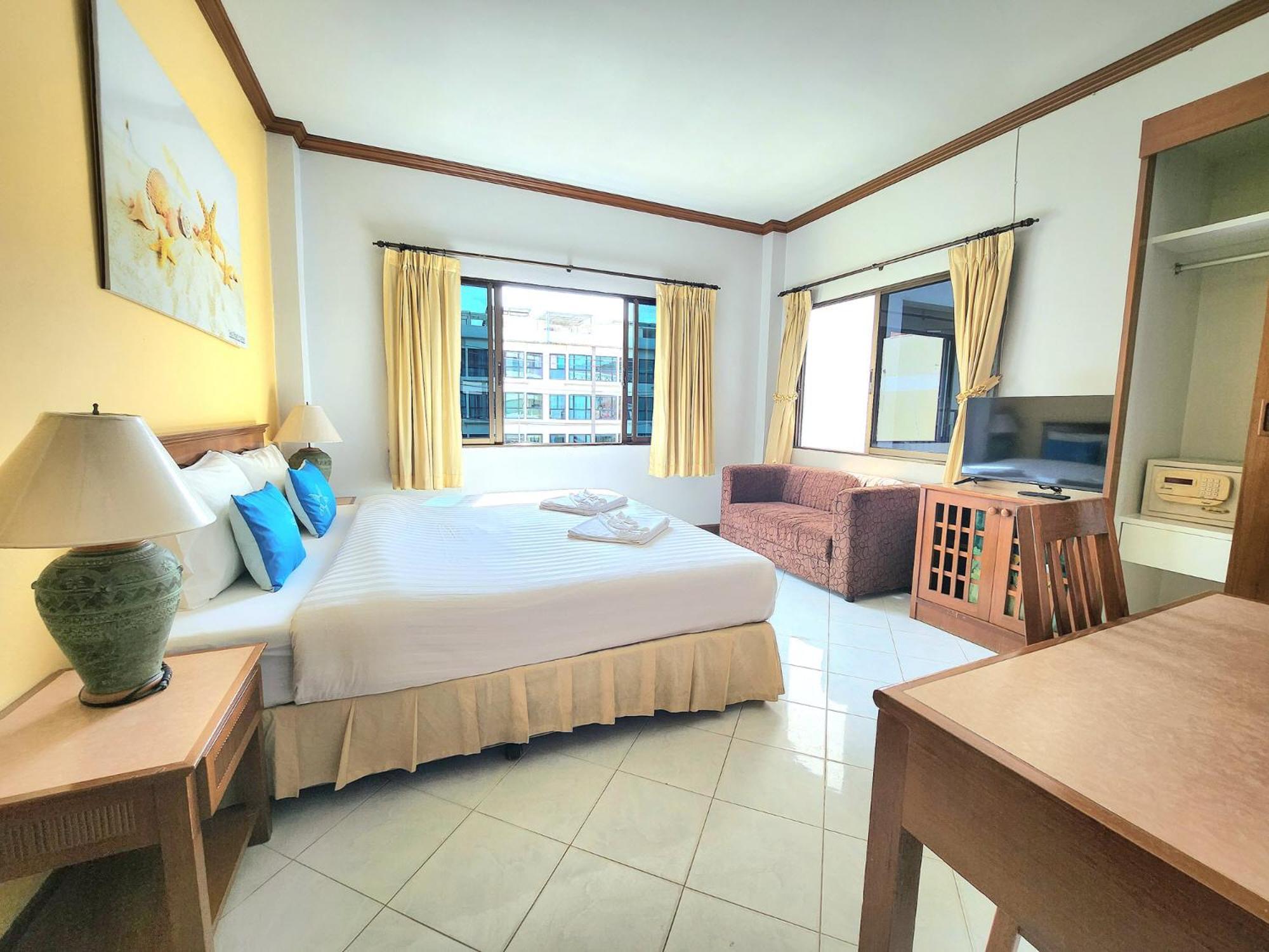 Sea Front Home Hotel - Patong Beach Εξωτερικό φωτογραφία
