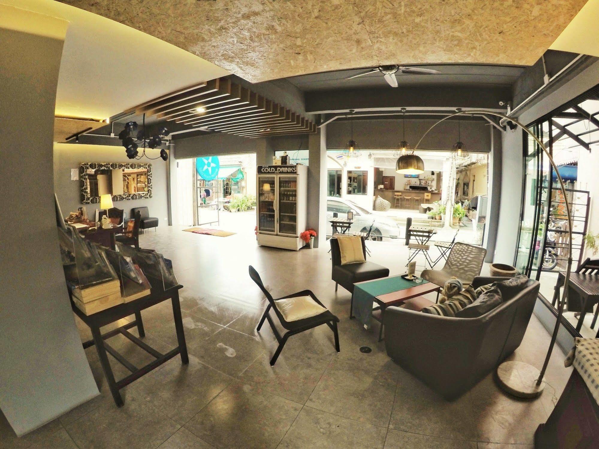 Sea Front Home Hotel - Patong Beach Εξωτερικό φωτογραφία